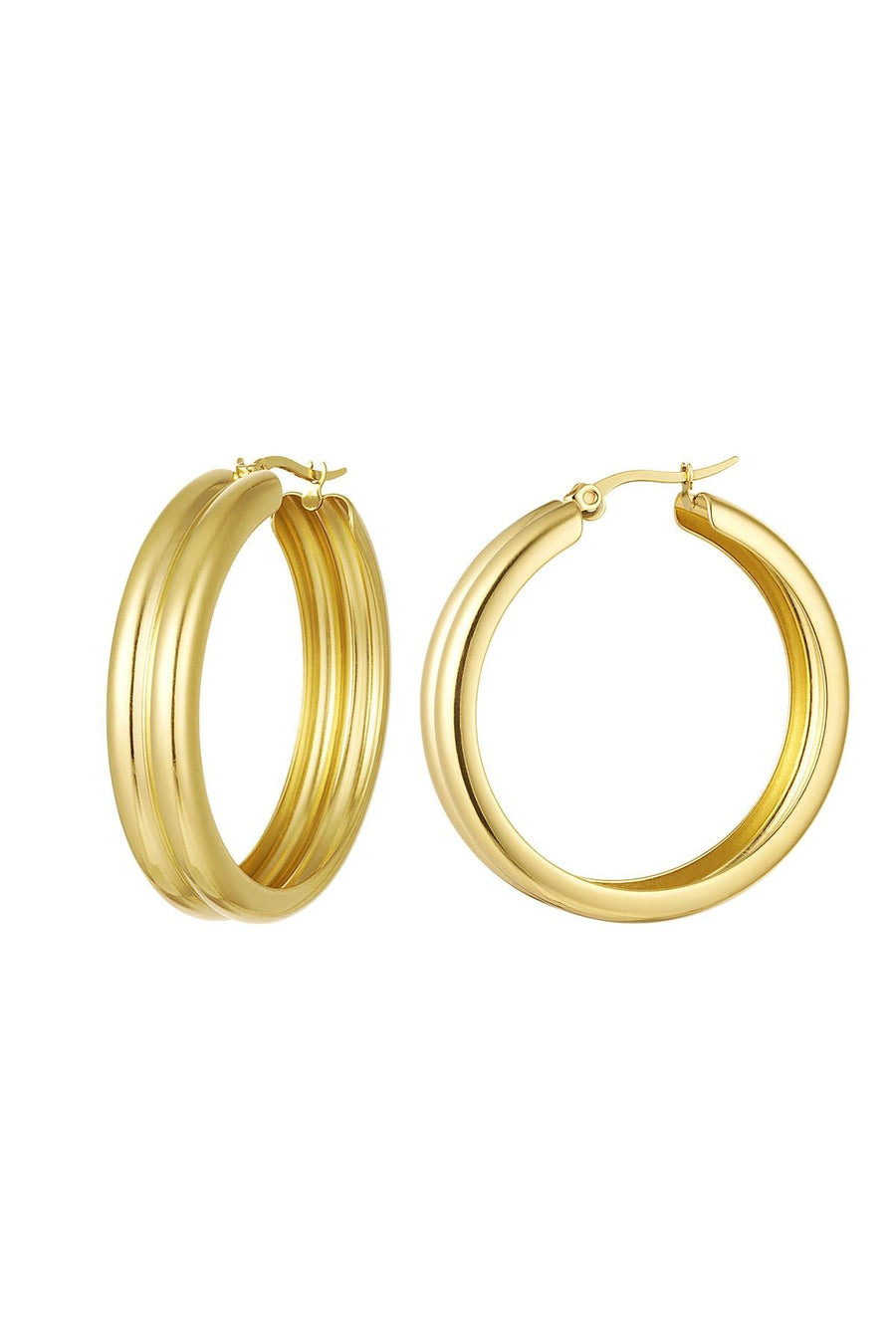 Earrings with glasses: choose shape and proportion