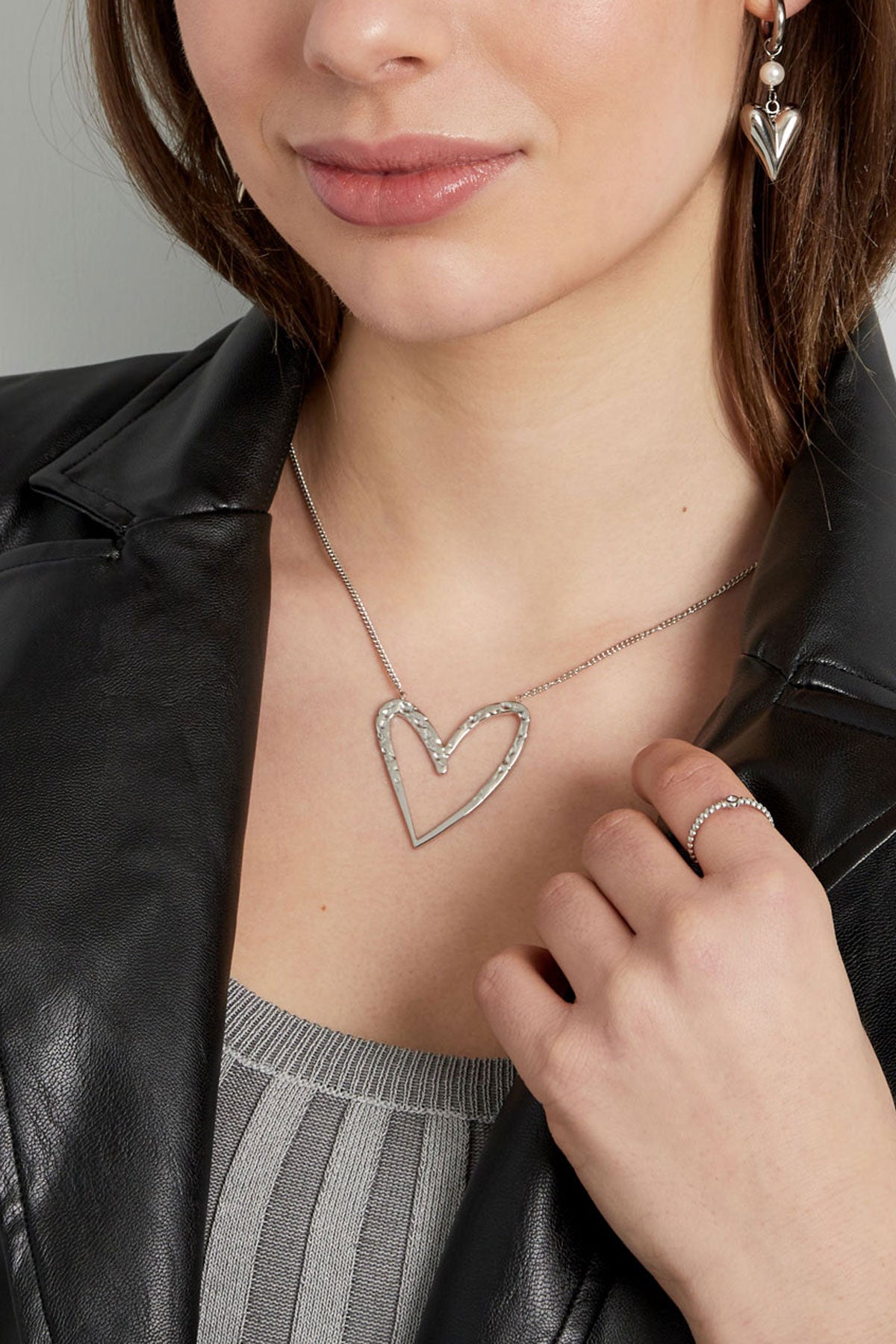 Collier pour femme avec pendentif cœur en acier inoxydable – couleur or – photo 4