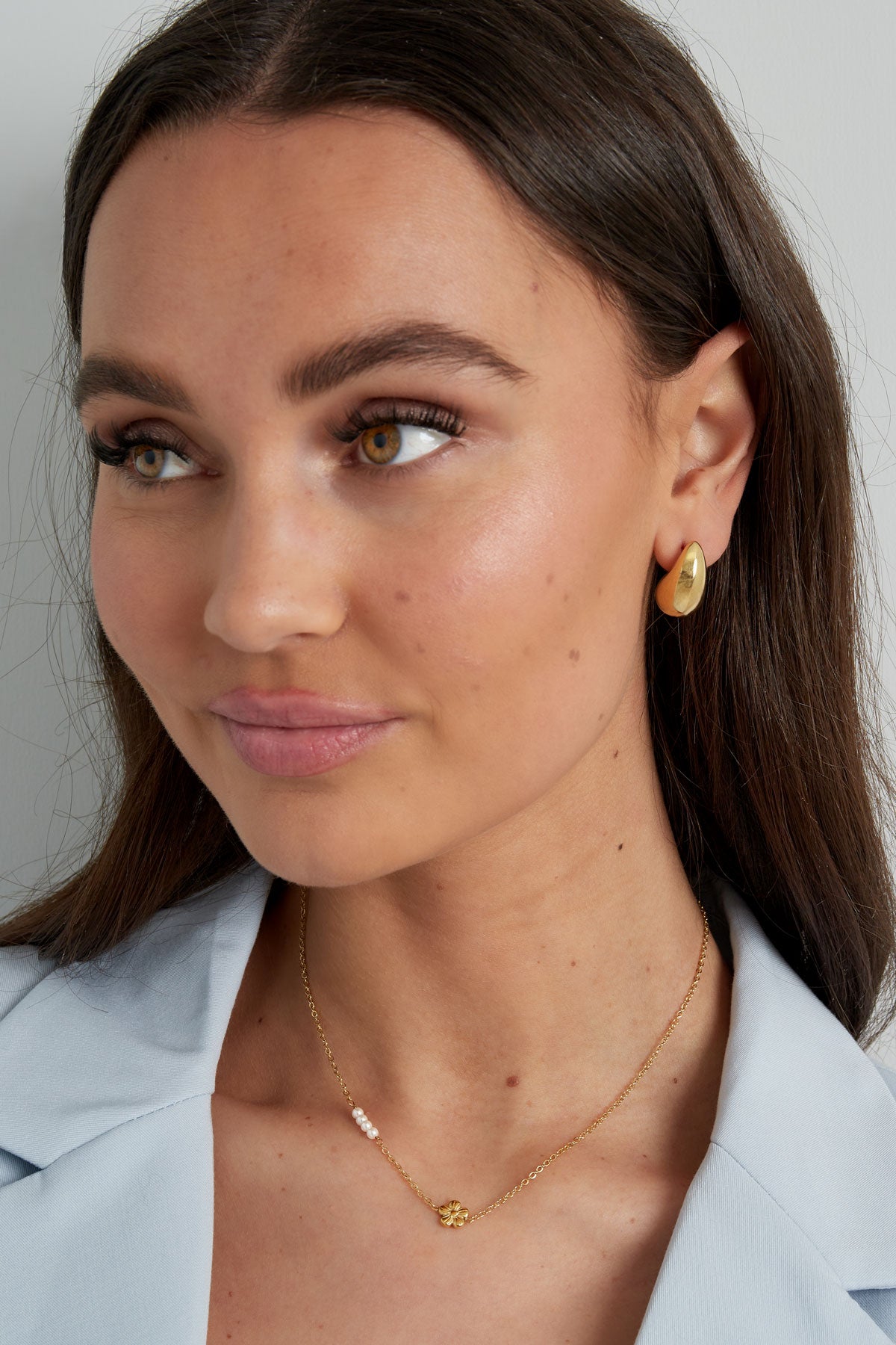 ketting bloem parel