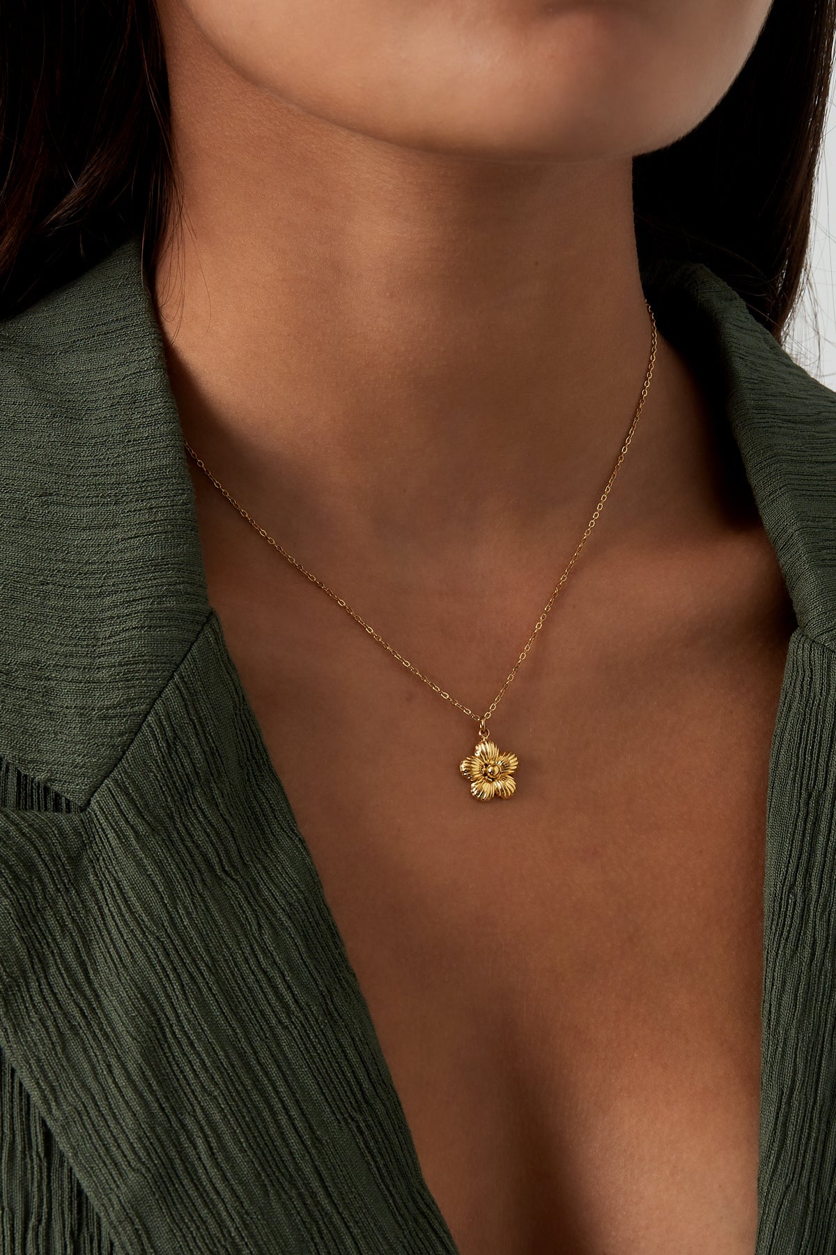 Women's Stainless Steel Flower Pendant Necklace – Gold Tone – image 2