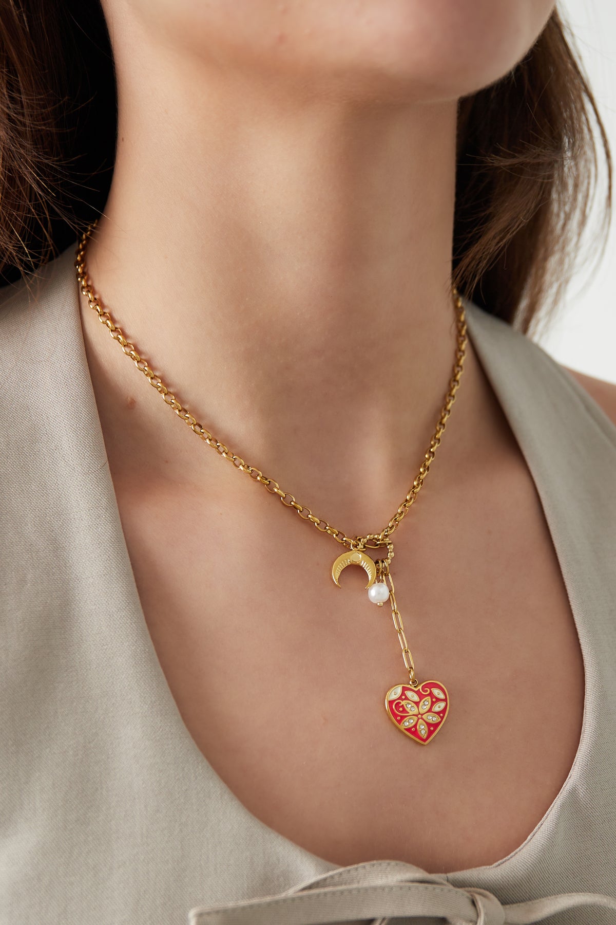 Collier pour femmes avec pendentif en acier inoxydable 304, perle d'imitation, émail, strass en forme de cœur – photo 2