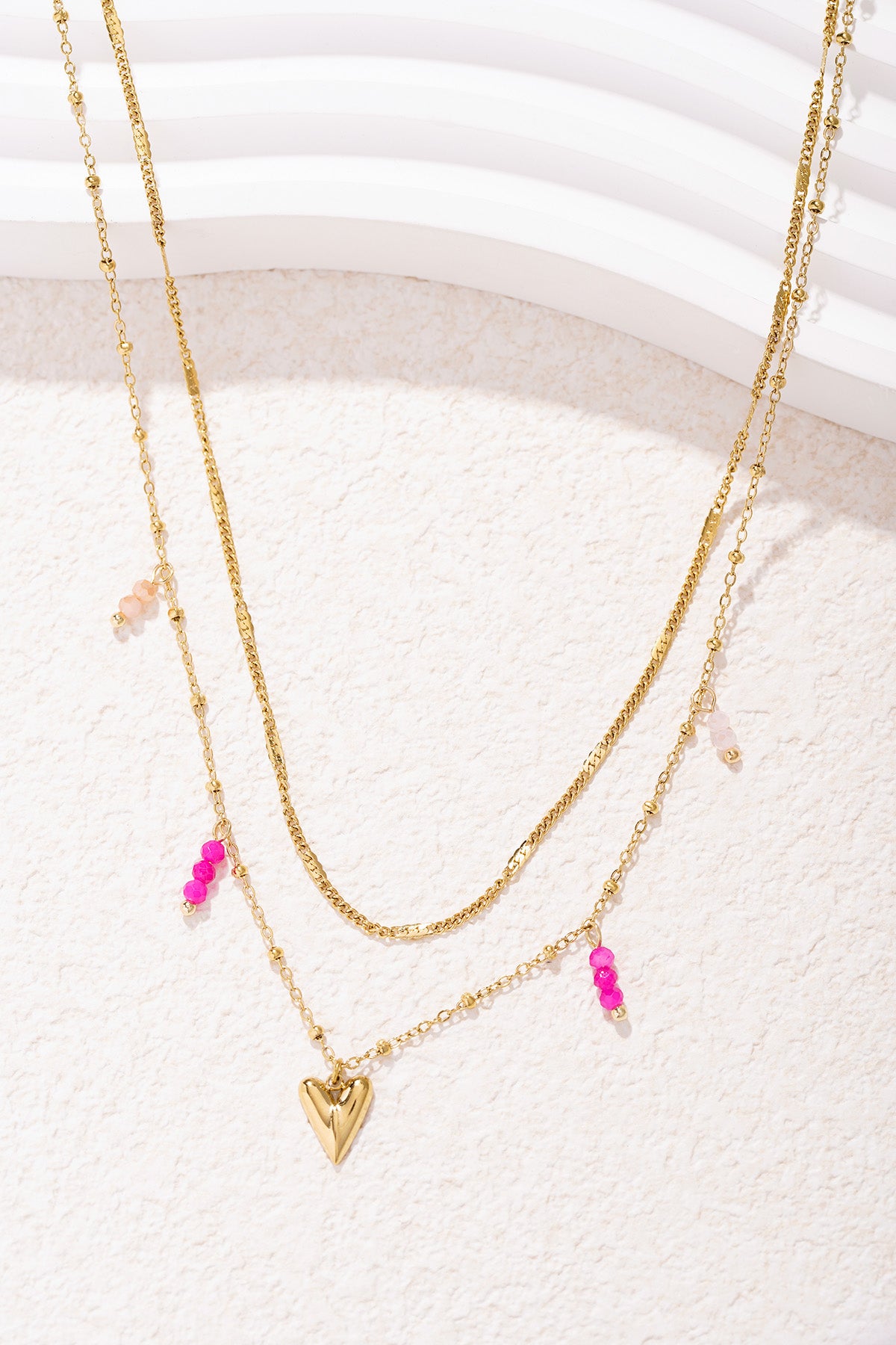 Layered women's necklace made of 304 stainless steel with a heart shape - gold colored – image 6