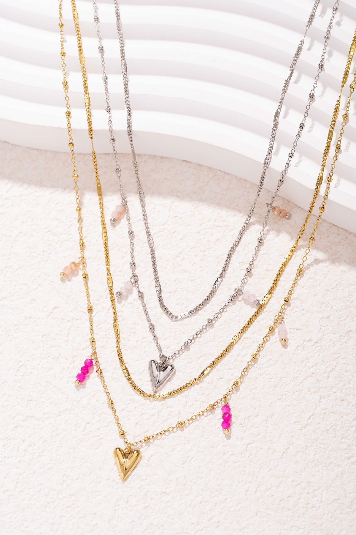 Layered women's necklace made of 304 stainless steel with a heart shape - gold colored – image 5