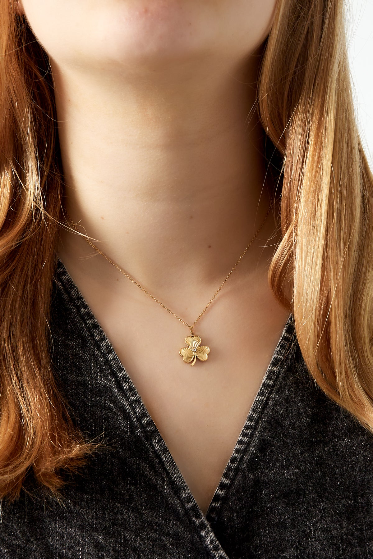Women's Stainless Steel Clover Pendant Necklace - Gold-Coloured – image 2