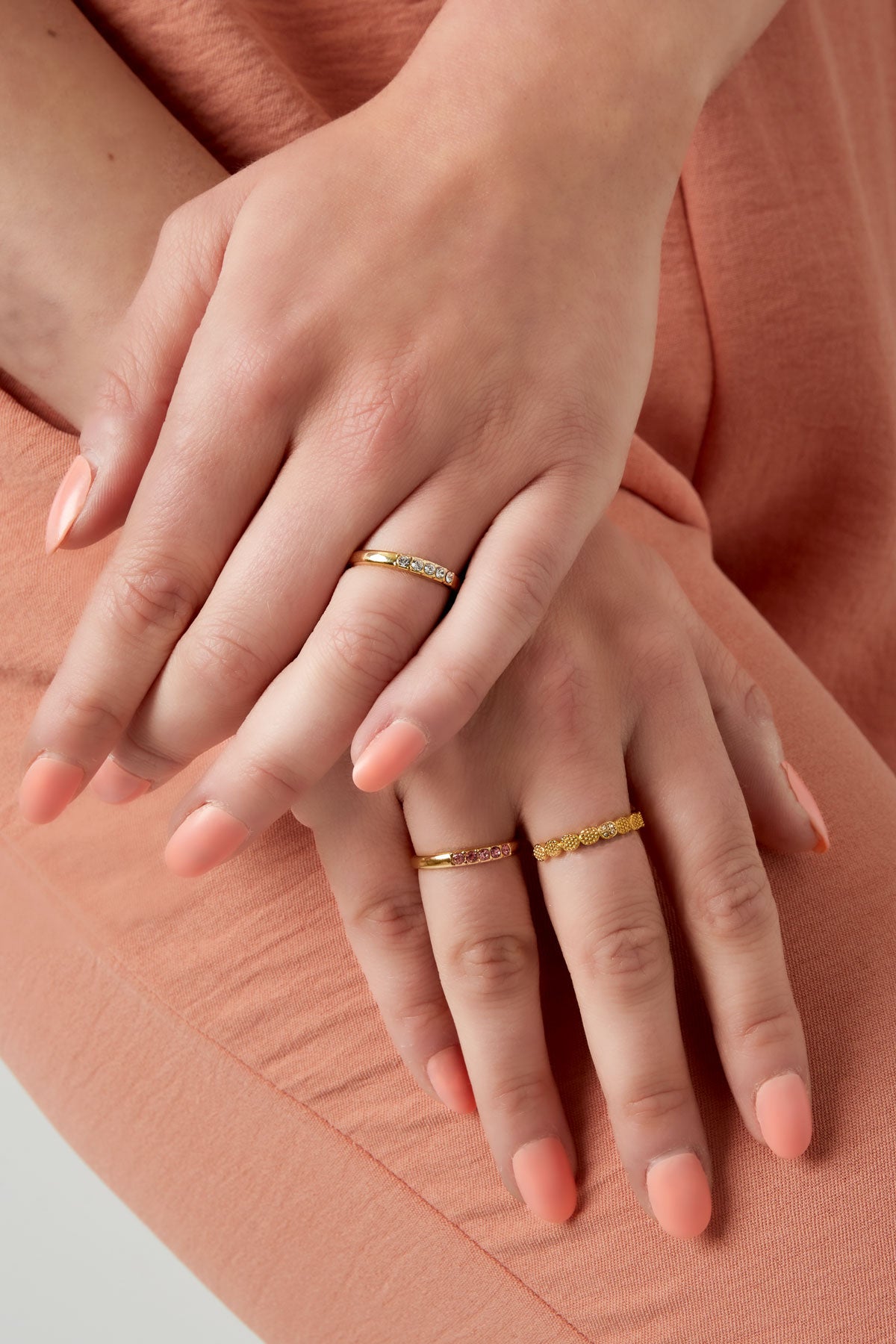 Minimalist Stainless Steel Round Ring for Women – Multiple Colors – image 3
