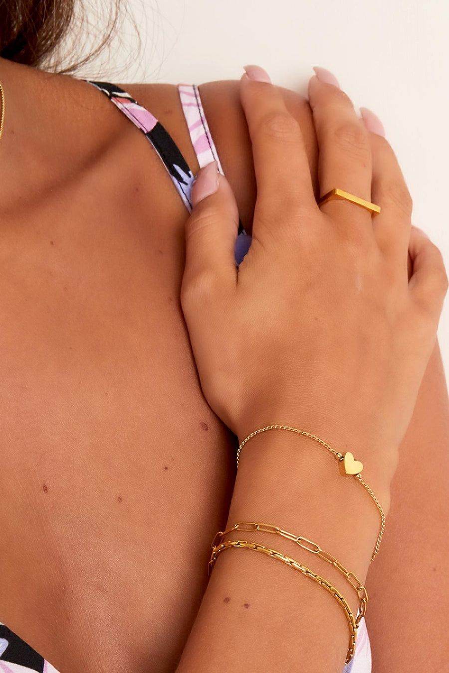 Bracelet à breloques pour femme en acier inoxydable avec cœur – doré et argenté