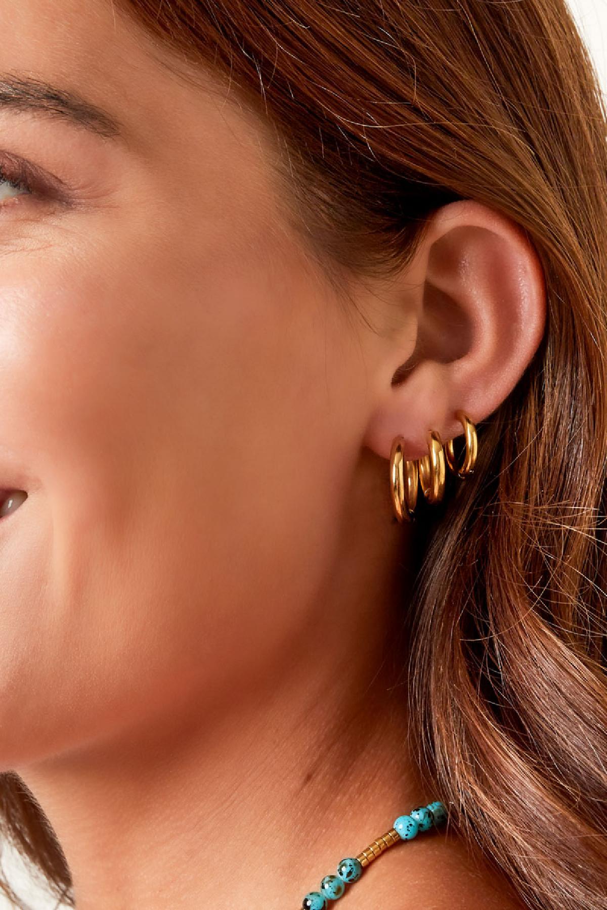 Boucles d'oreilles créoles pour femme en acier inoxydable – doré et argenté – photo 4