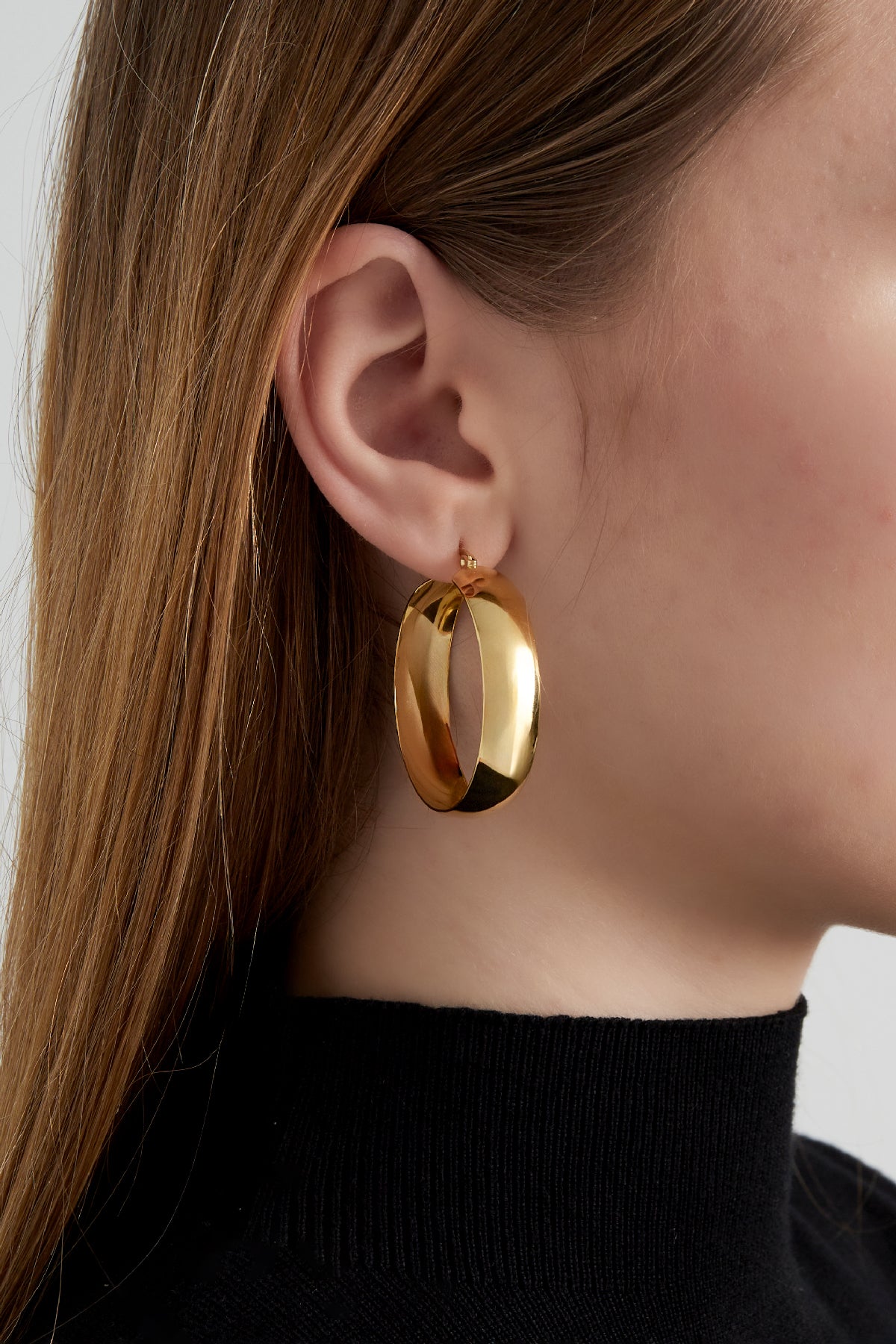 Boucles d'oreilles pour femmes en acier inoxydable de forme organique – couleur or – photo 2