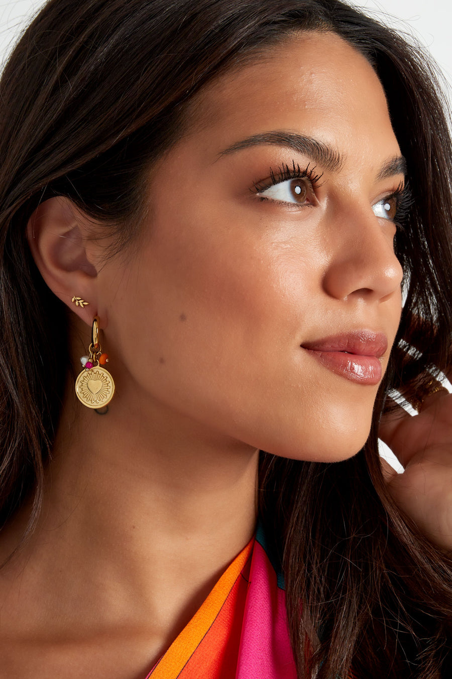 Boucles d'oreilles clous pour femmes en acier inoxydable avec motif végétal – couleur or et couleur argent