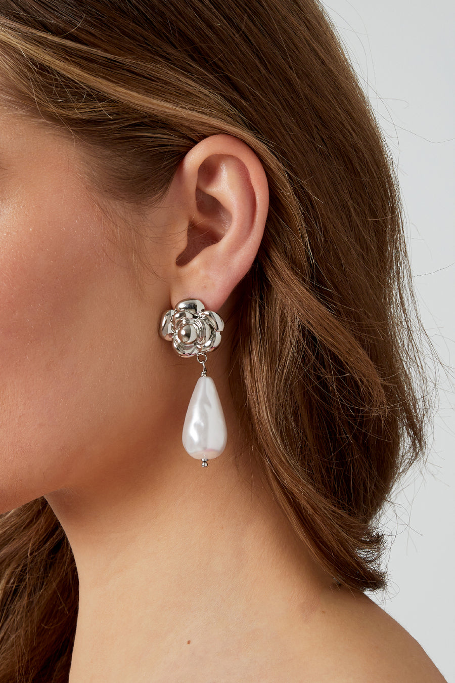 Boucles d'oreilles pendantes en acier inoxydable 304 pour femme avec motif floral et forme de goutte