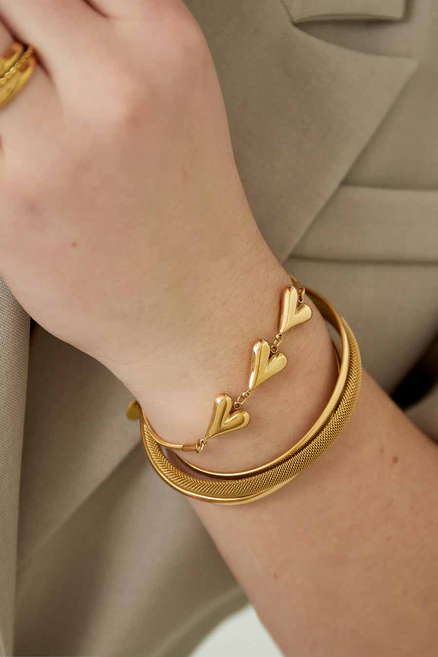 Bracelet à breloques en acier inoxydable pour femmes – couleur or et couleur argent
