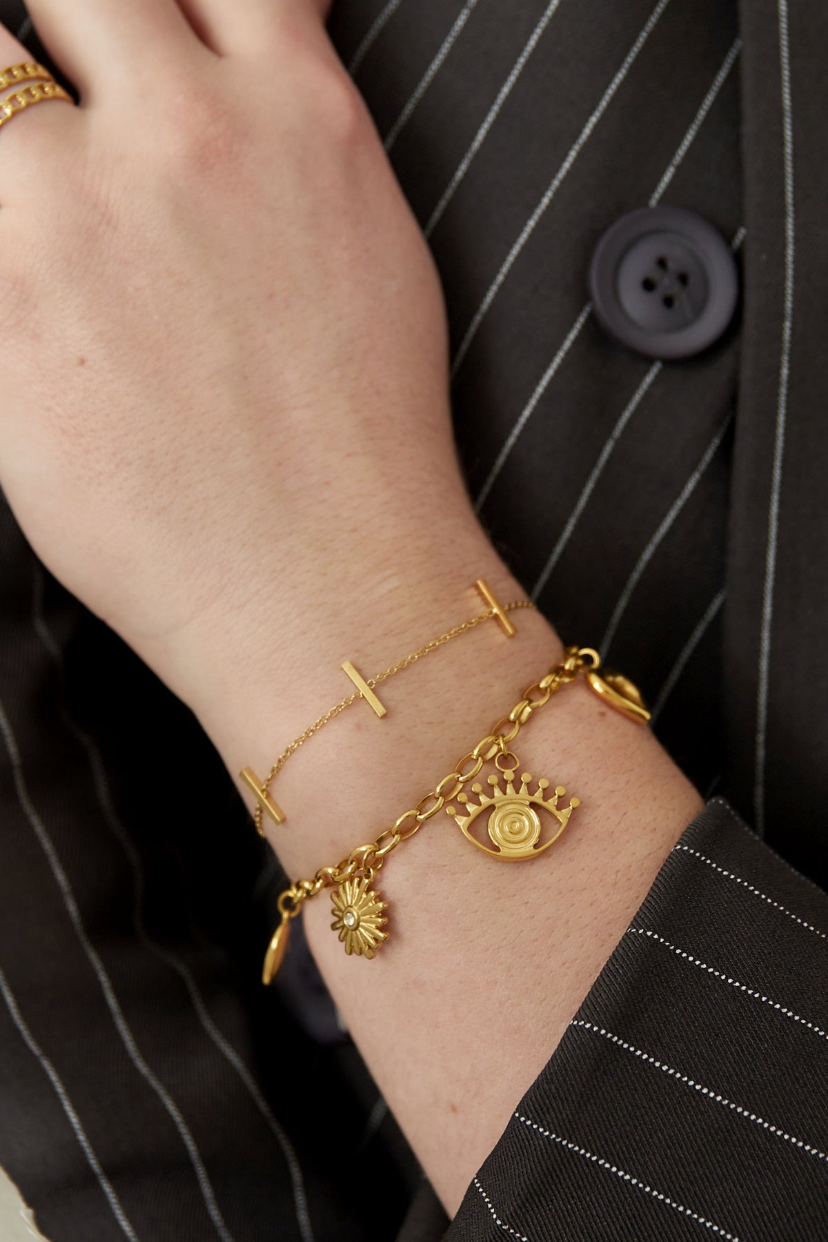 Stainless steel charm bracelet for women - gold and silver-colored – image 2