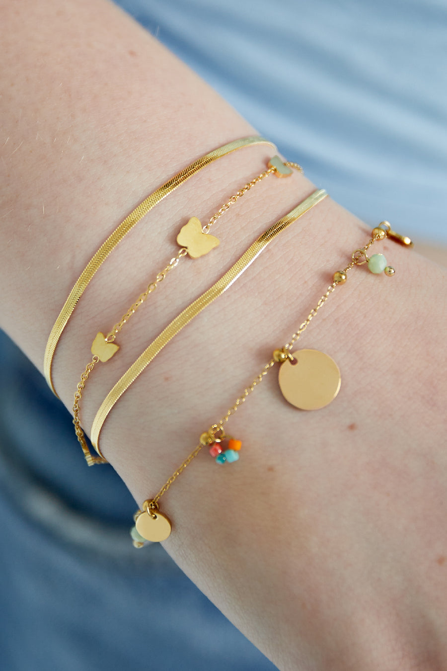Bracelet à breloques pour femme en acier inoxydable avec motif papillon – doré et argenté