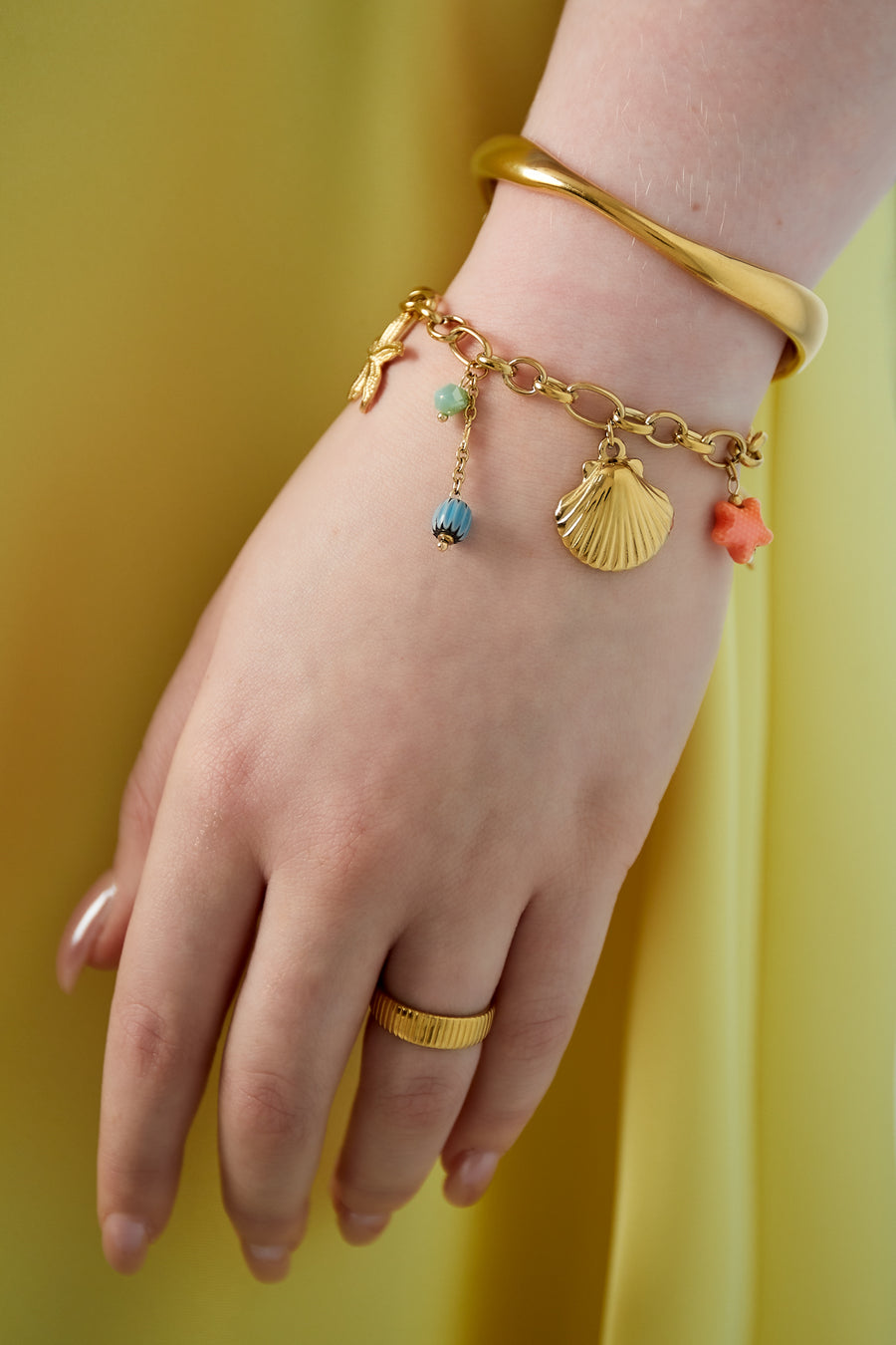 armband party at sea