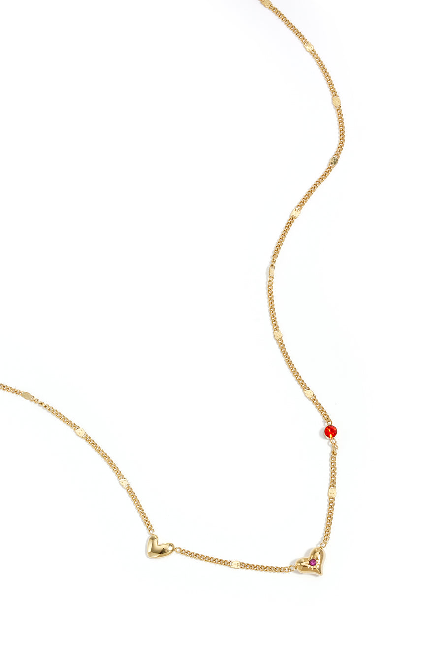 Ketting met hartjes en steentjes en patroon