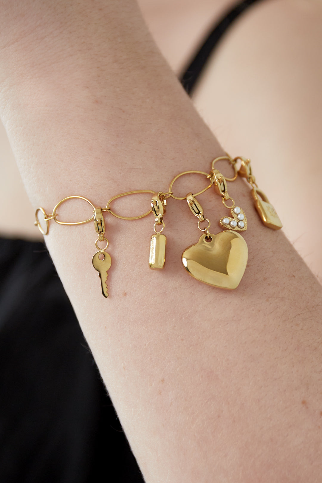 Women's Stainless Steel Charm Bracelet with Heart – Gold Tone – image 3