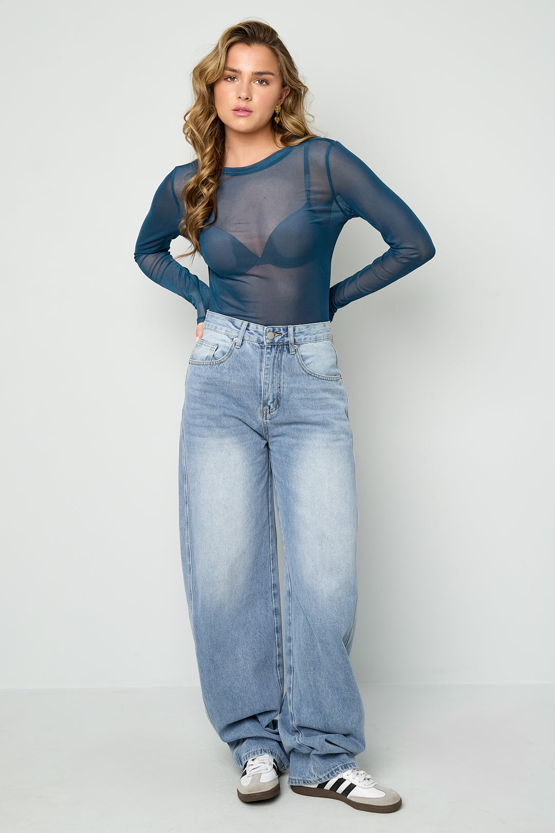 Dames mesh longsleeve top van polyester in drie kleuren – productfoto 5