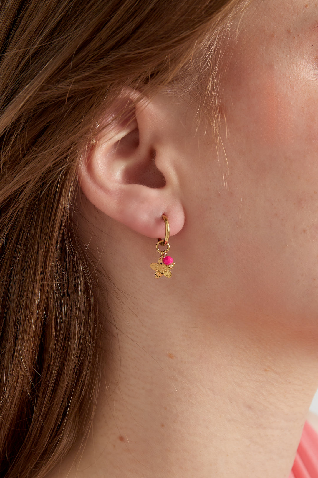 Boucles d'oreilles pendantes pour femme en acier inoxydable, perle d'imitation à motif floral – photo 3