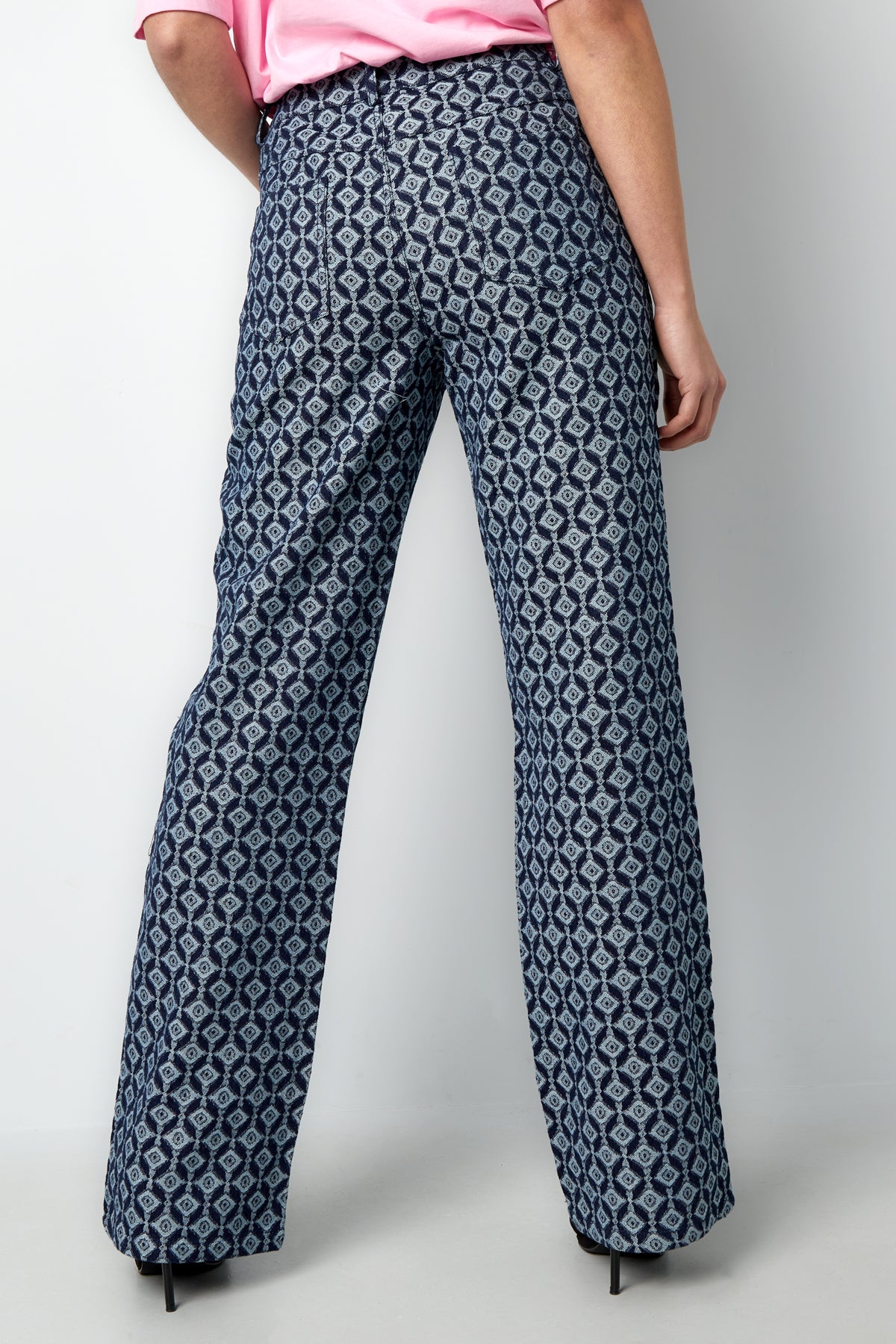 Jean droit pour femme à motif géométrique – photo 7