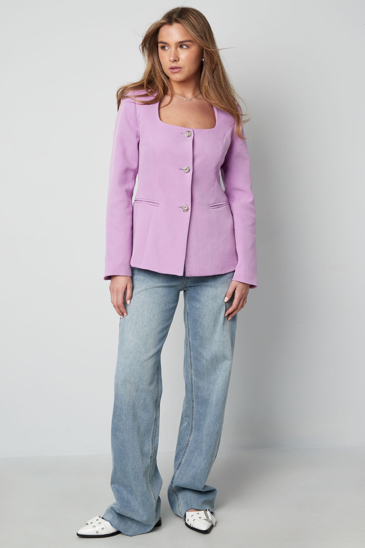 Blazer cintré à col carré pour femme – photo 3
