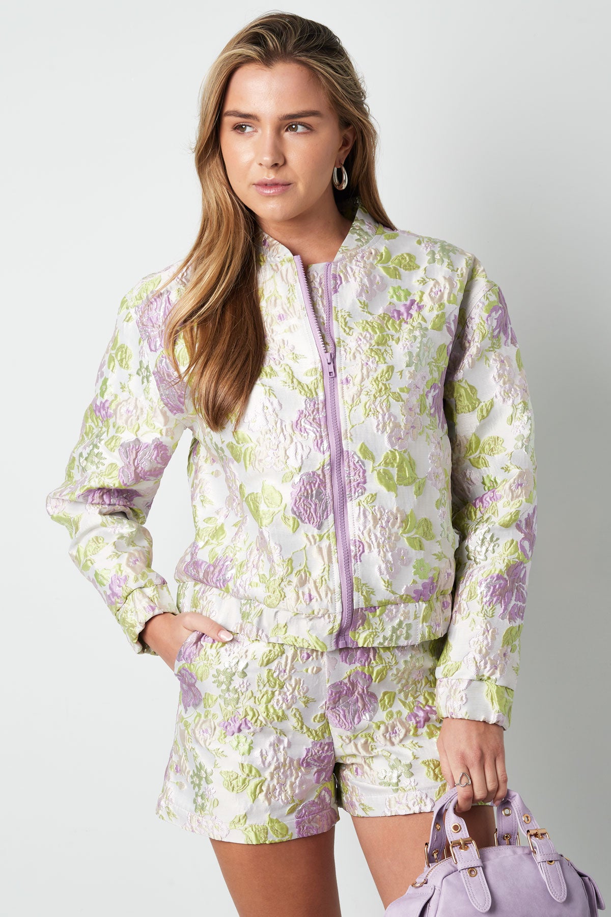Veste courte à imprimé floral pour femme – photo 3