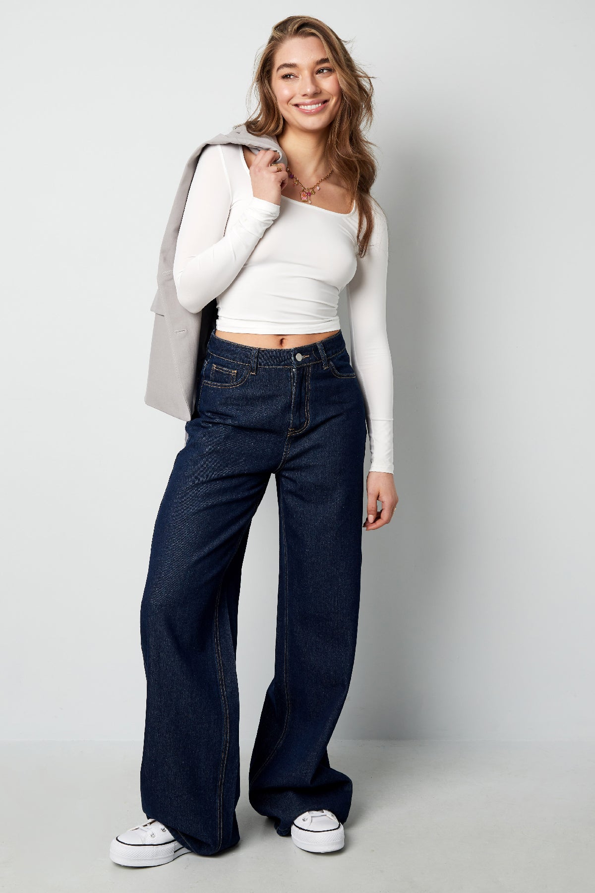 Crop top côtelé pour femme à col carré et coupe près du corps – photo 4