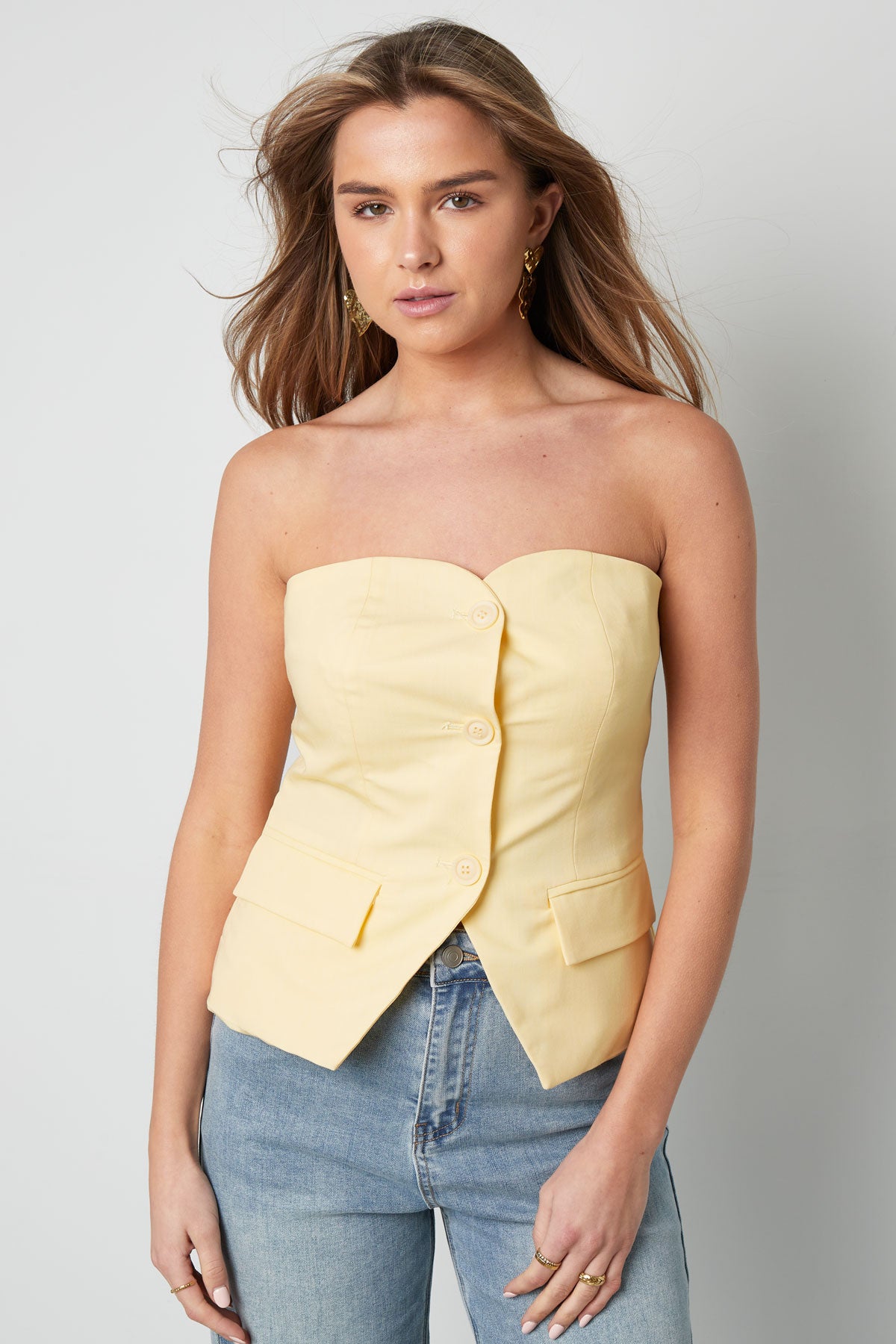 Top sans manches pour femme avec boutonnage et coupe structurée – photo 5