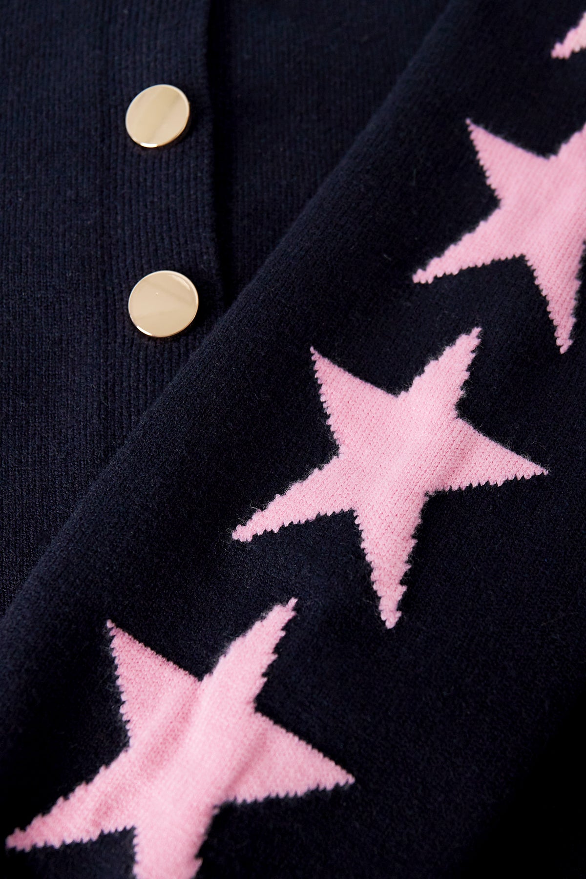 Women's knitted cardigan with star pattern and cropped fit – image 4