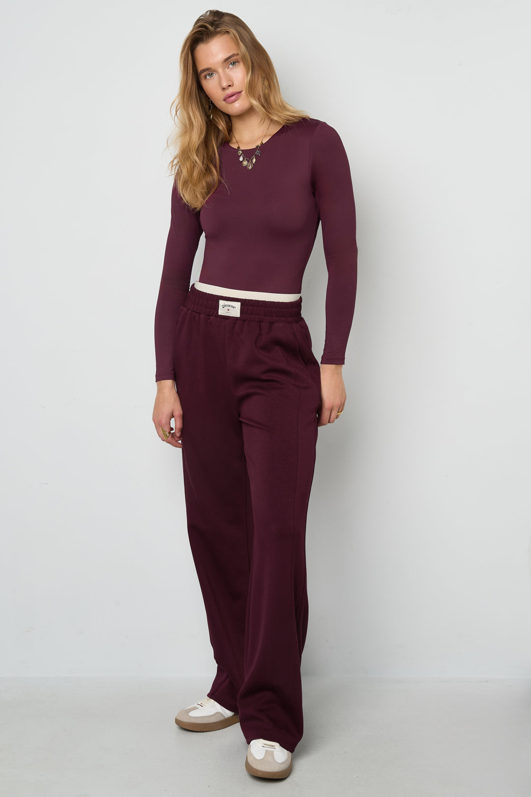 Dames basic bodyshaper van gebreid nylon – productfoto 4
