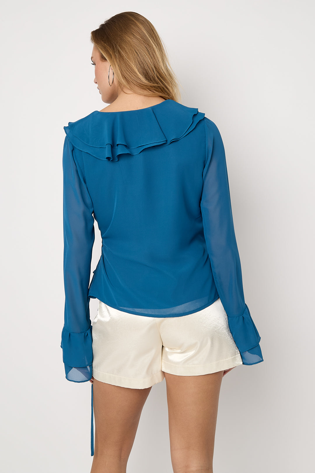 Dames Ruffle Me longsleeve van polyester met V-hals – productfoto 4
