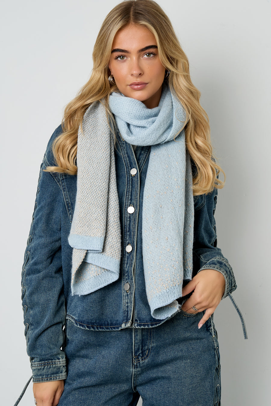 Écharpe d'hiver pour femme 100 % polyester, modèle uni – plusieurs coloris