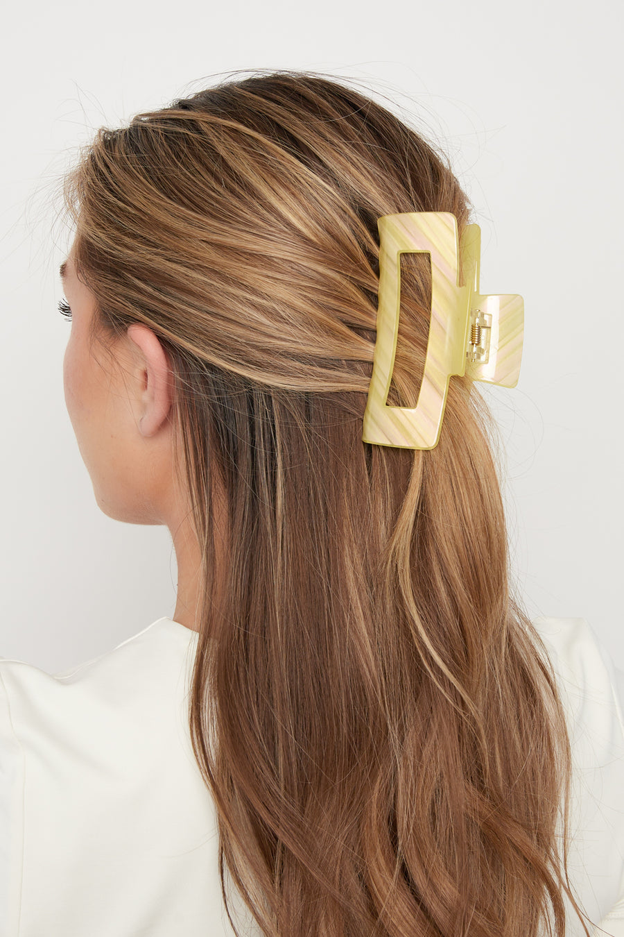 Pince à cheveux en acétate imitation avec rayures – jaune et vert – tous les jours