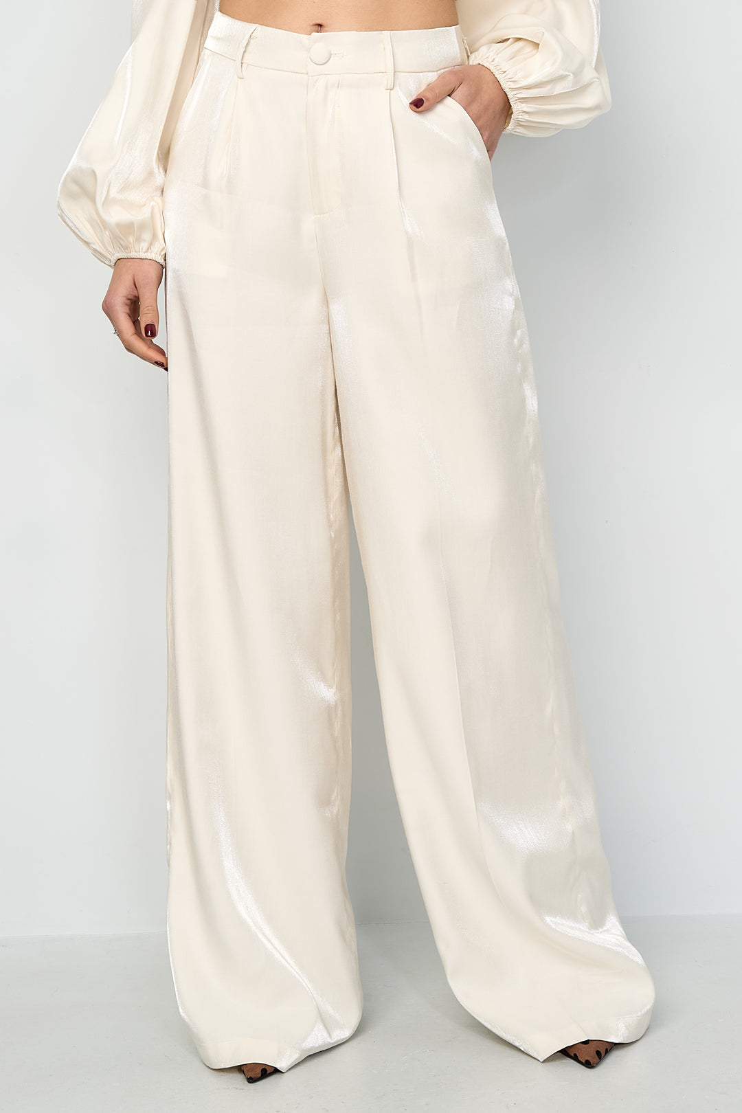 Dames Velvet Kiss broek in roze of gebroken wit – productfoto 7