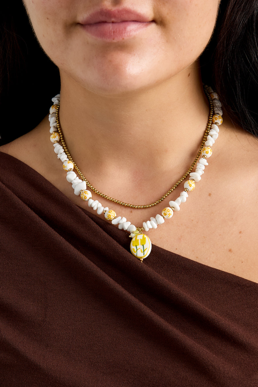 Collier pour femmes en céramique à motif floral – jaune