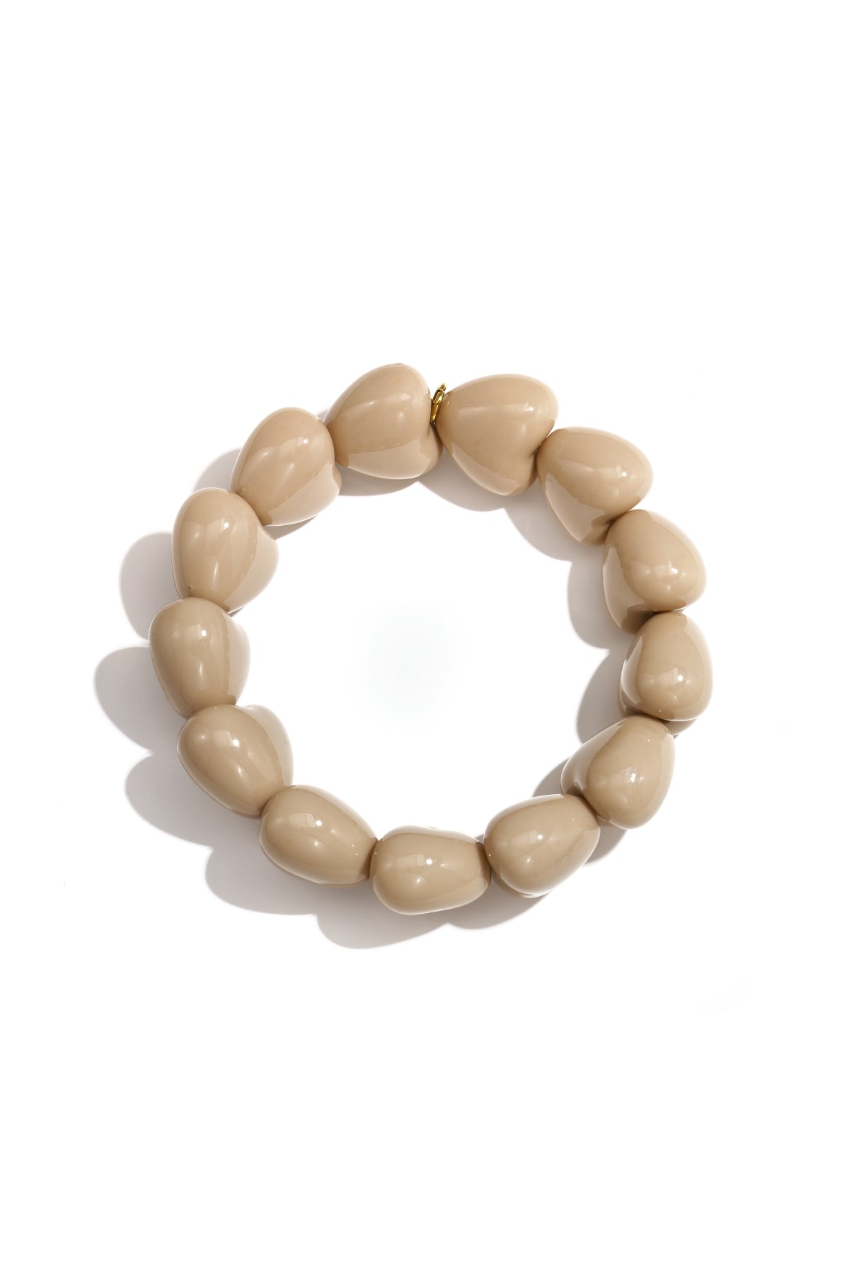 Armbandje met 13 kleine hartjes