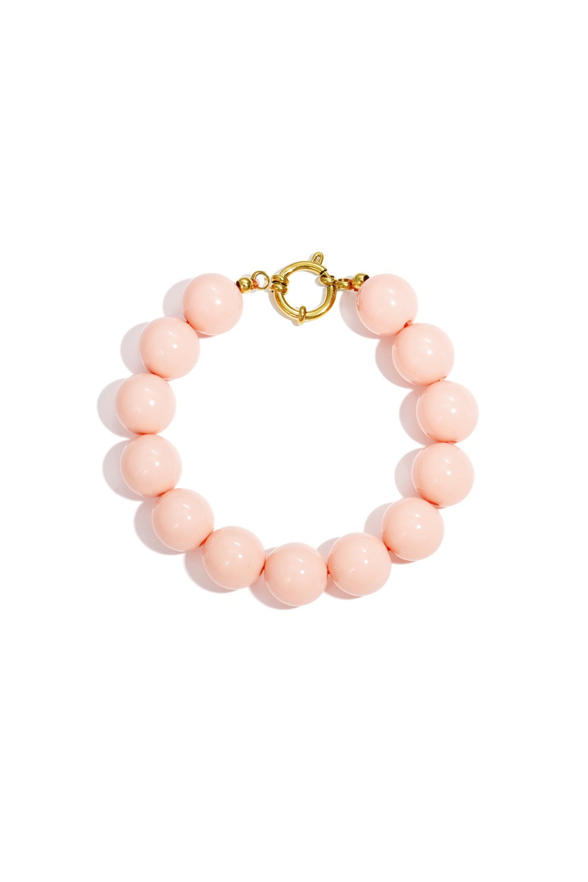 Armband met grote kralen en sluiting aan de voorkant