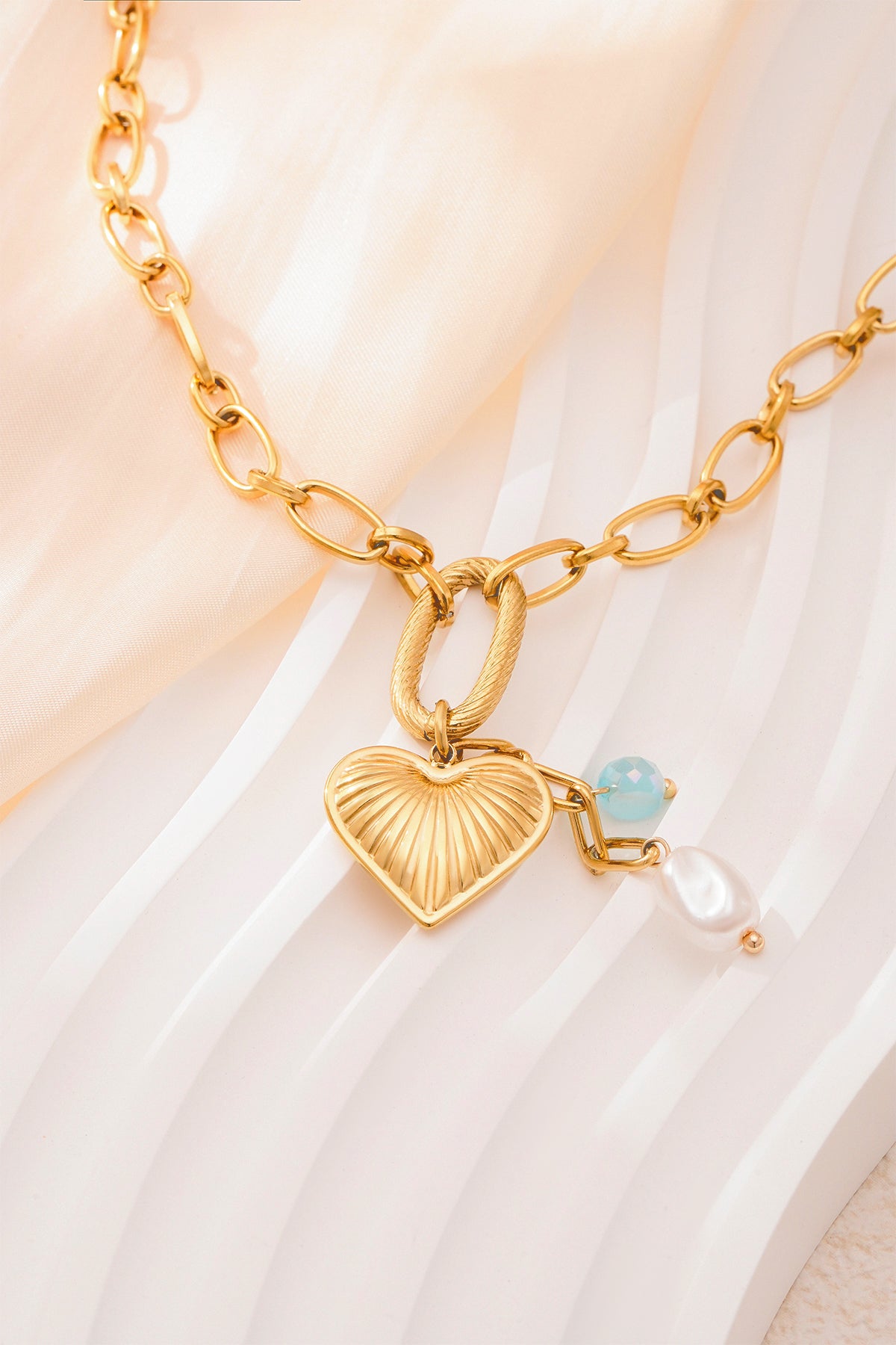 Collier femme avec pendentif en acier inoxydable 304, verre, perle d'imitation en forme de cœur – photo 3