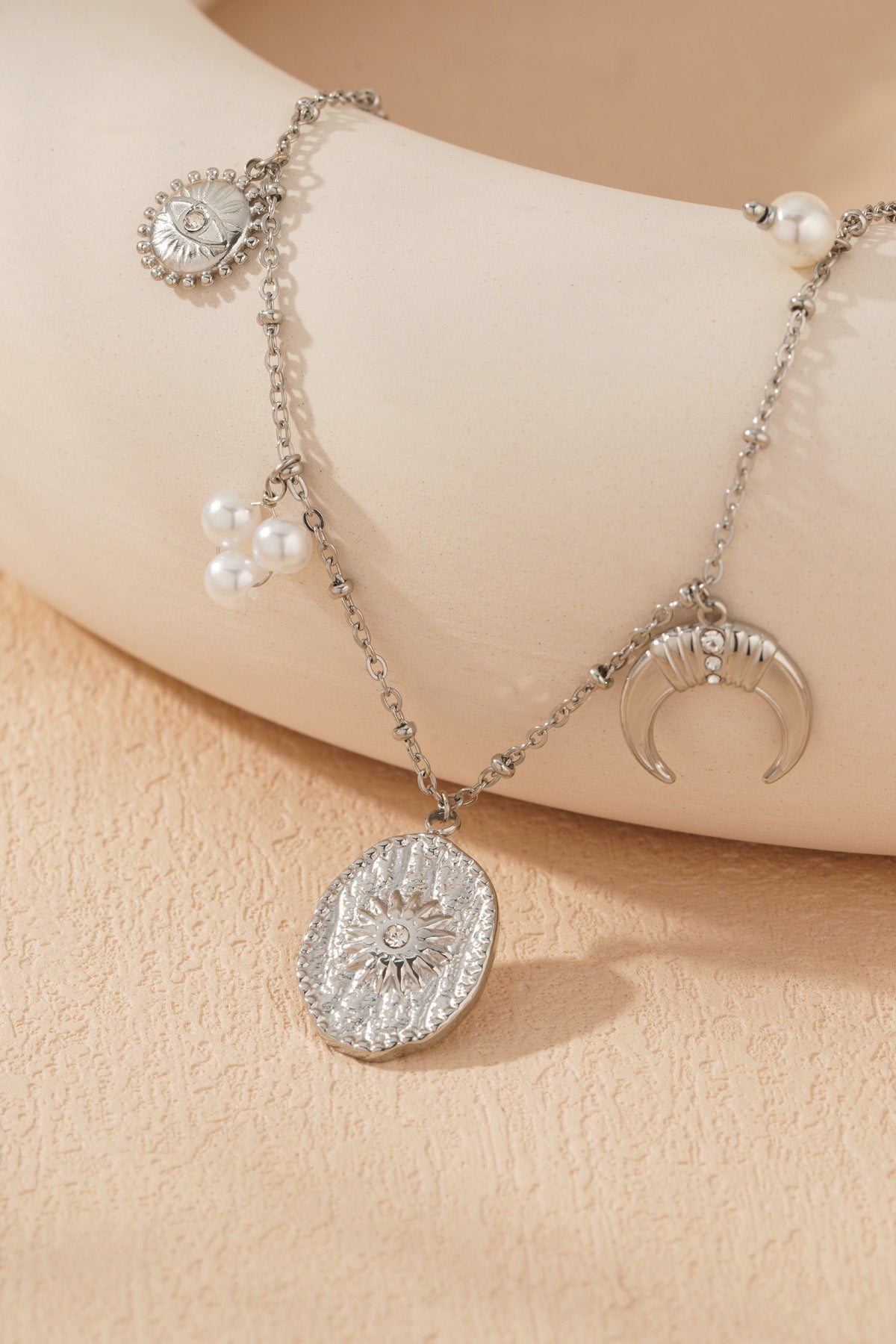 moony ketting