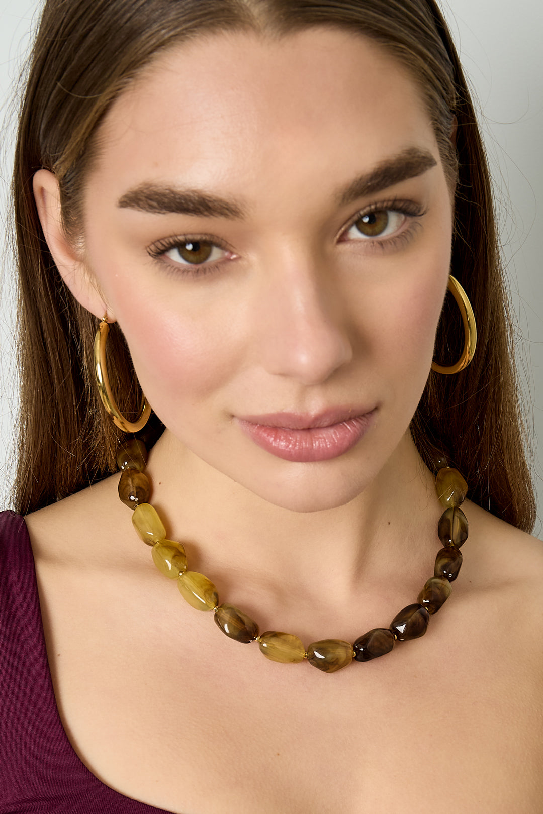 Acrylic Beaded Necklace for Women - Multi-Color - Casual – image 4