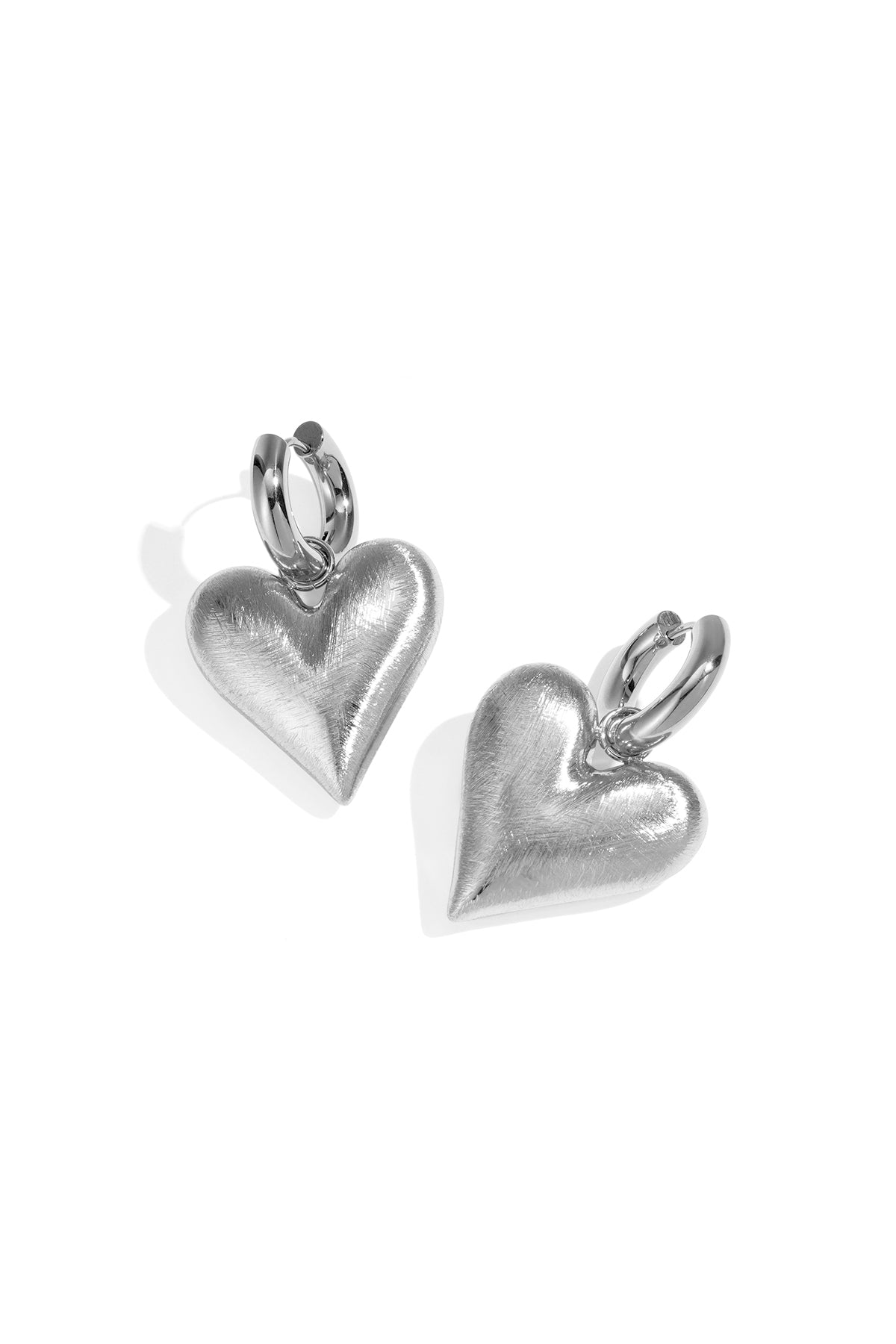 Dangling Heart-Shaped Earrings for Women, Made of 304 Stainless Steel – Gold Colored