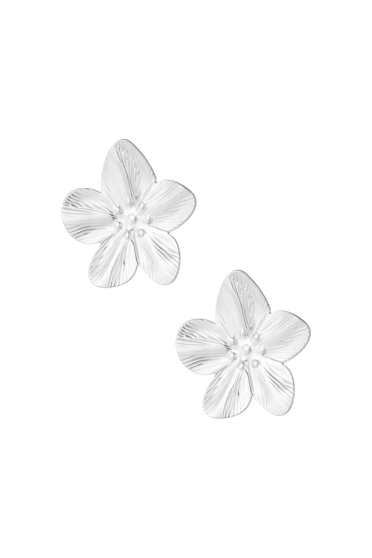 silver color