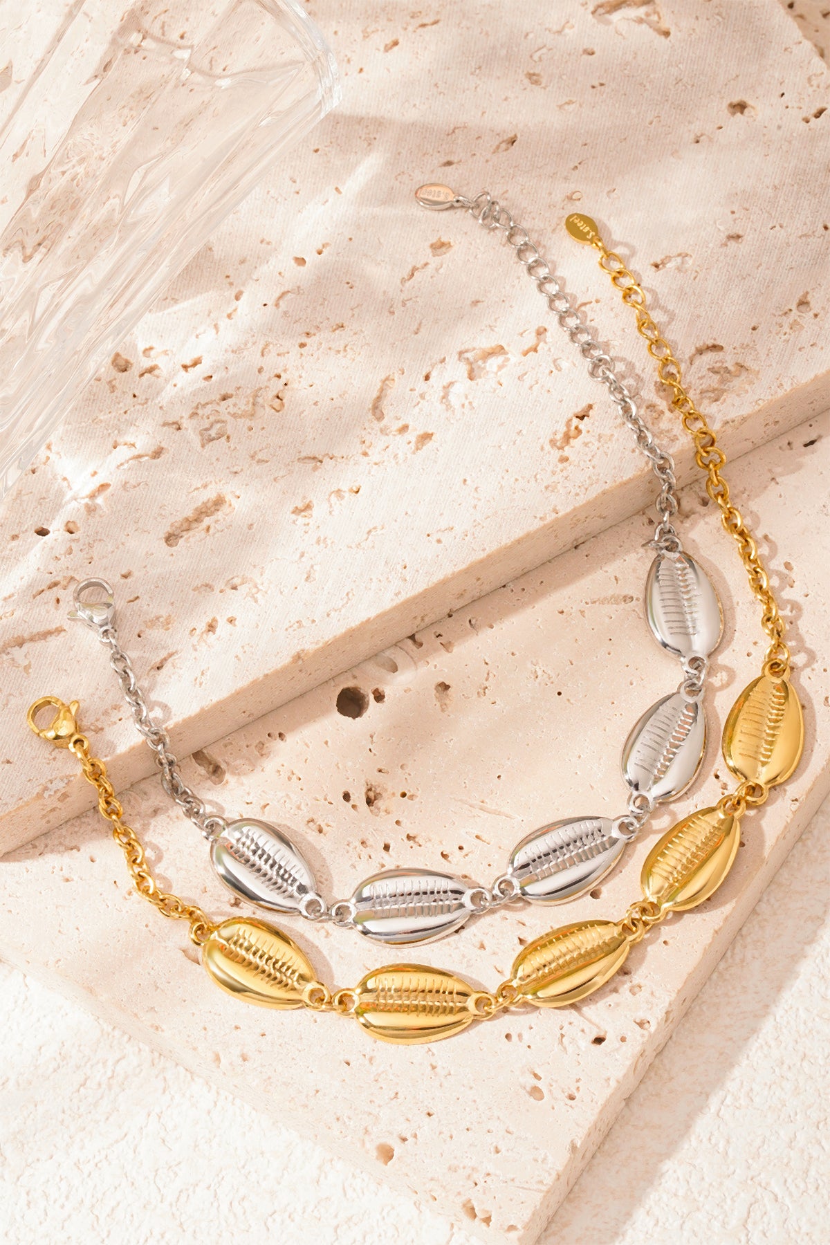 Women's stainless steel charm bracelet - gold and silver-colored – image 5