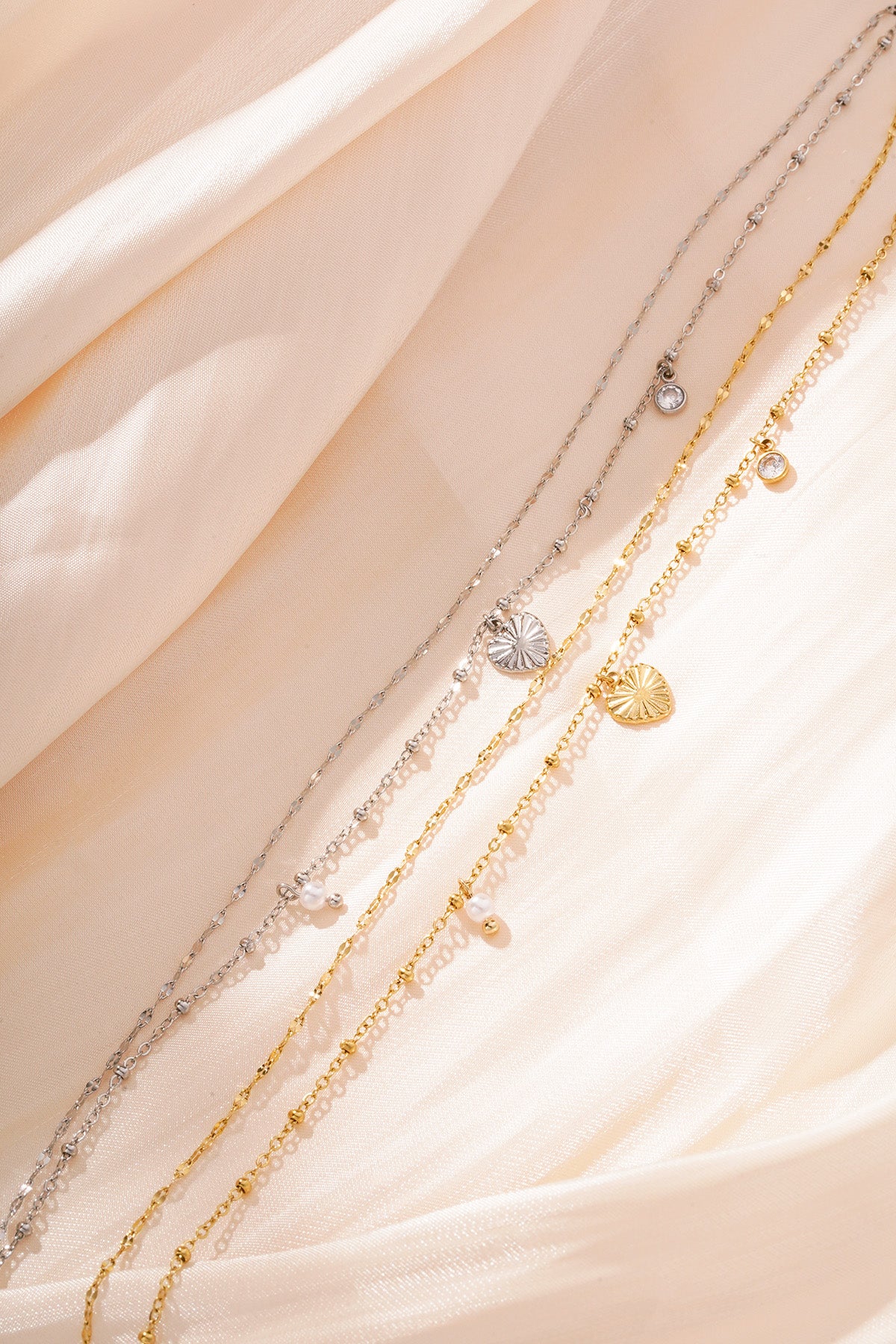 Bracelet à breloques pour femmes en acier inoxydable 304, fausse perle, strass avec cœur – photo 5