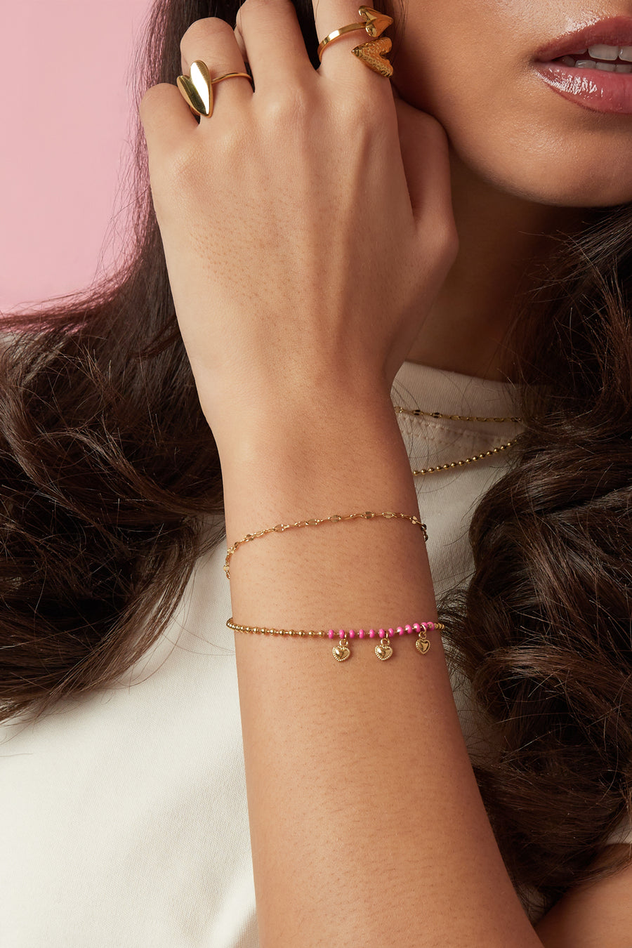 Bracelet à breloques pour femme en acier inoxydable avec cœur – doré