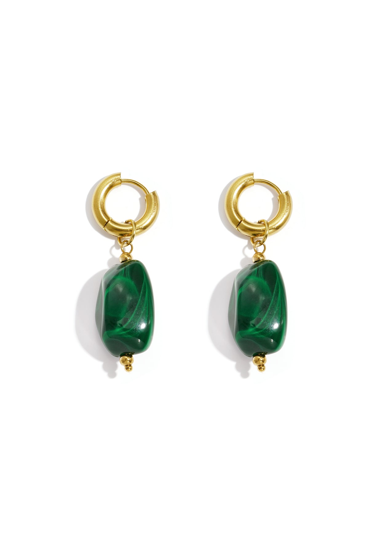 Boucles d'oreilles pendantes en résine pour femme avec forme organique – plusieurs coloris – photo 13
