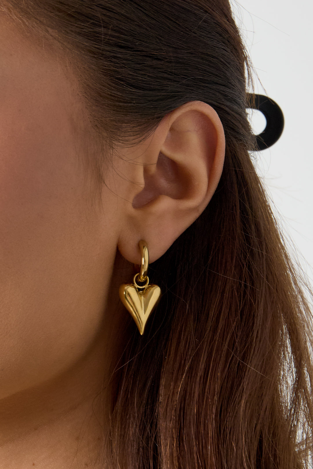 Boucles d'oreilles pendantes en acier inoxydable en forme de cœur pour femme – couleur or – photo 3