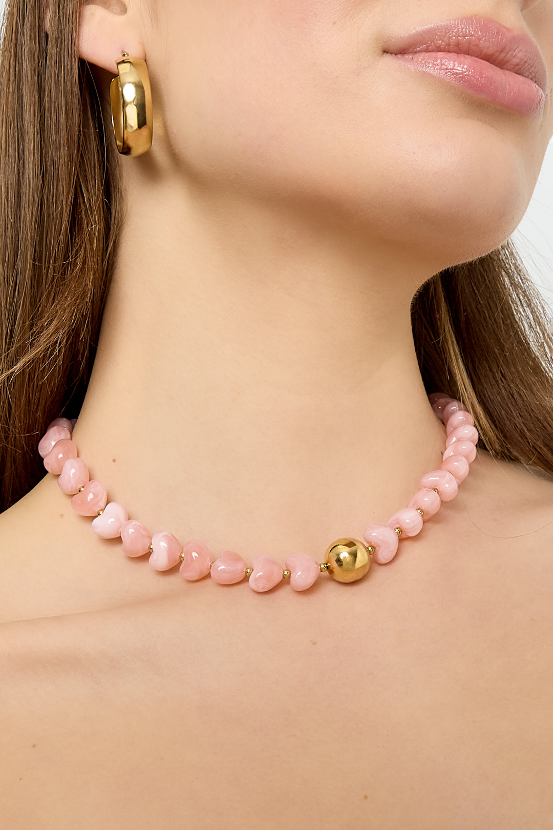 Ketting met statement en hartvormige kralen