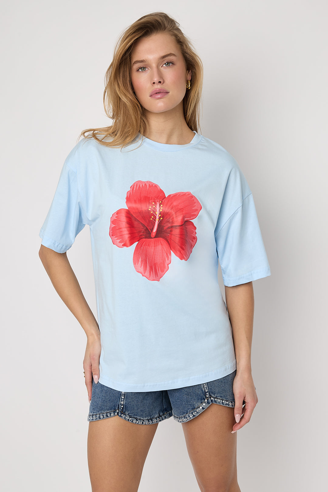Tropisch bloemen T-shirt voor dames – productfoto 3