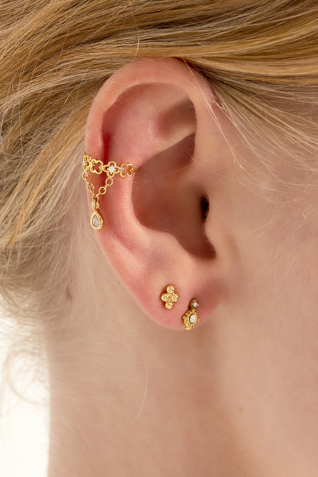 Women's copper ear cuff with organic shape – gold-tone and silver-tone – image 2