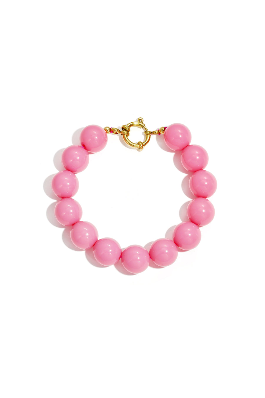 Armband met grote kralen en sluiting aan de voorkant